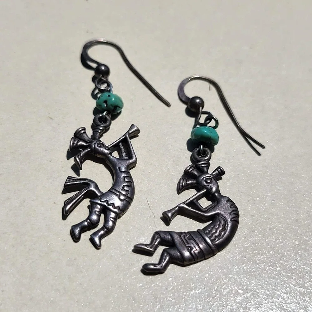 Vintage Silver Tone Turquoise Kokopelli Flute Player Drop Earrings Silver